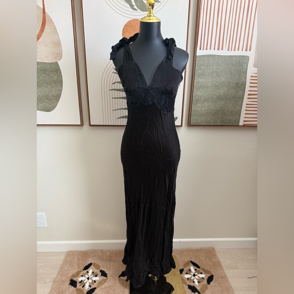 LPA Black Lace Maxi Dress with Adjustable Straps - Picture 2 of 9